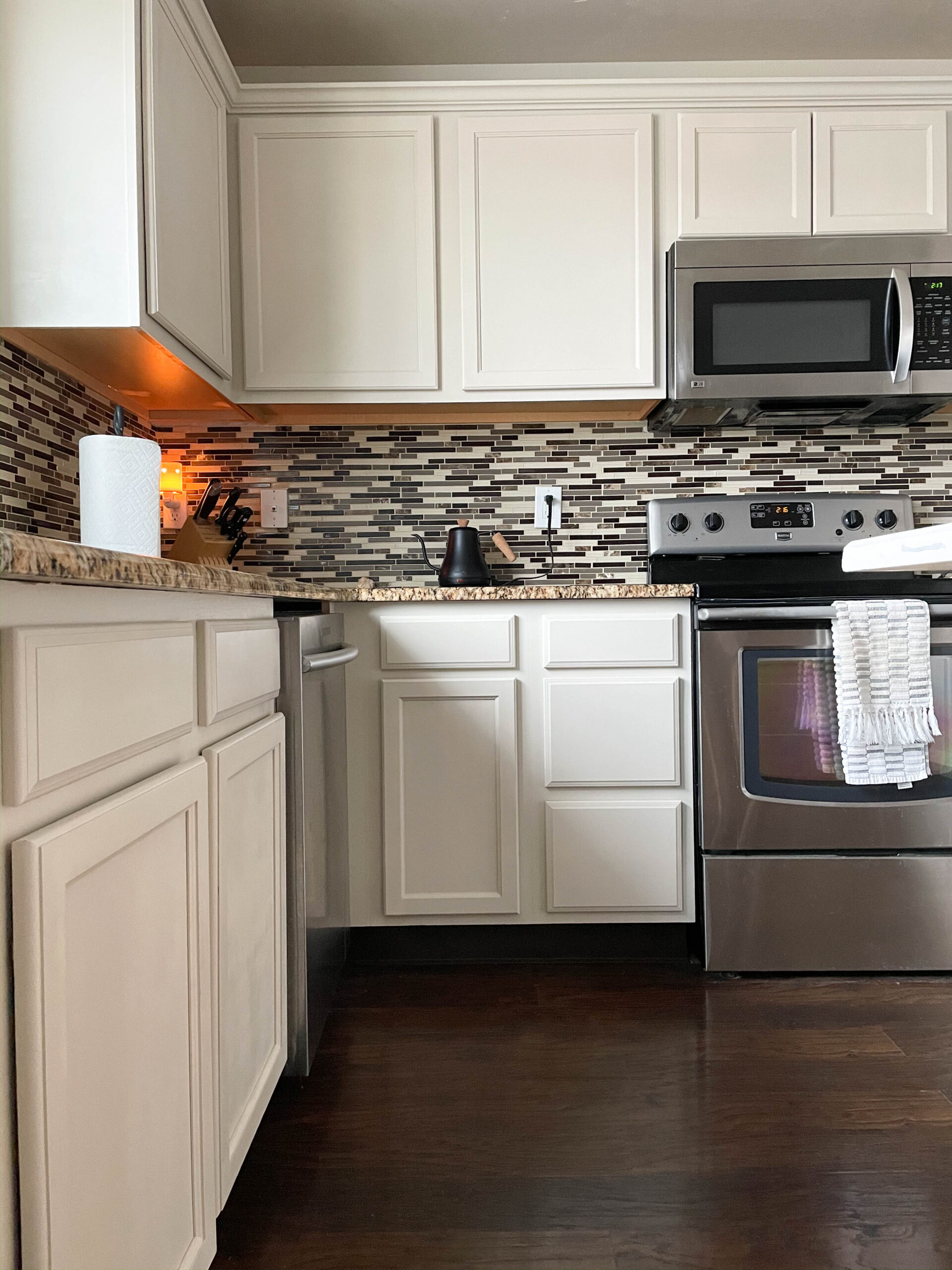 How to paint your kitchen without sanding Whitney Hansen